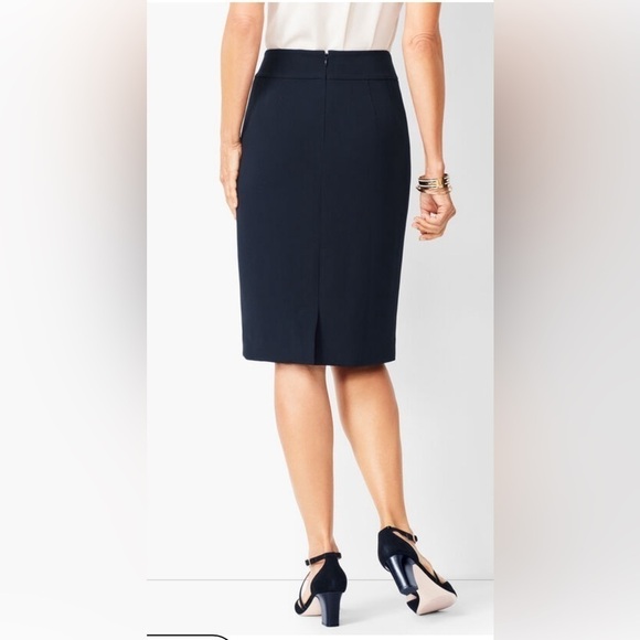 Talbots Straight Pencil Skirt Size 6 - Picture 2 of 8